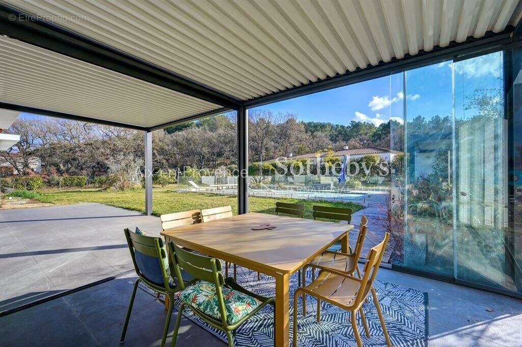 Maison à CABRIES