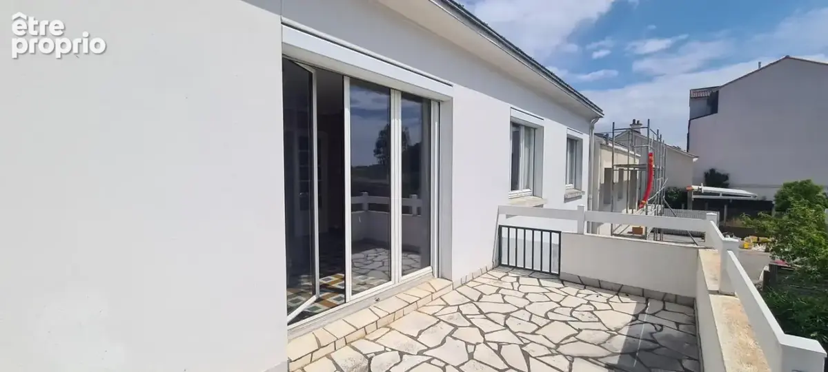 Terrain + Maison Gorges 4 P . 3 Chs . 84.1 M² . T 719 M² . Balcon . Garage . Sous sol - photo 10