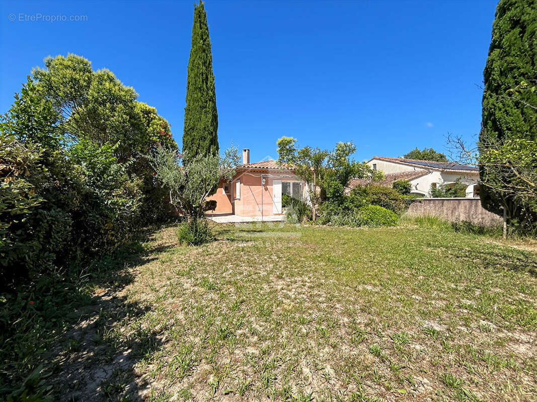 Maison à ROGNONAS