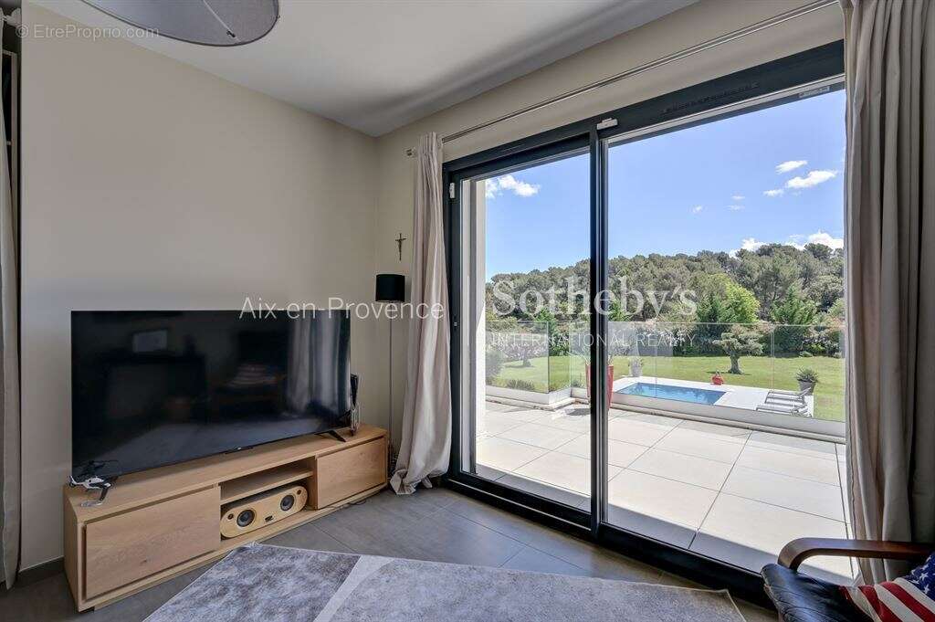 Villa Californienne - Vue Ste Victoire - photo 14
