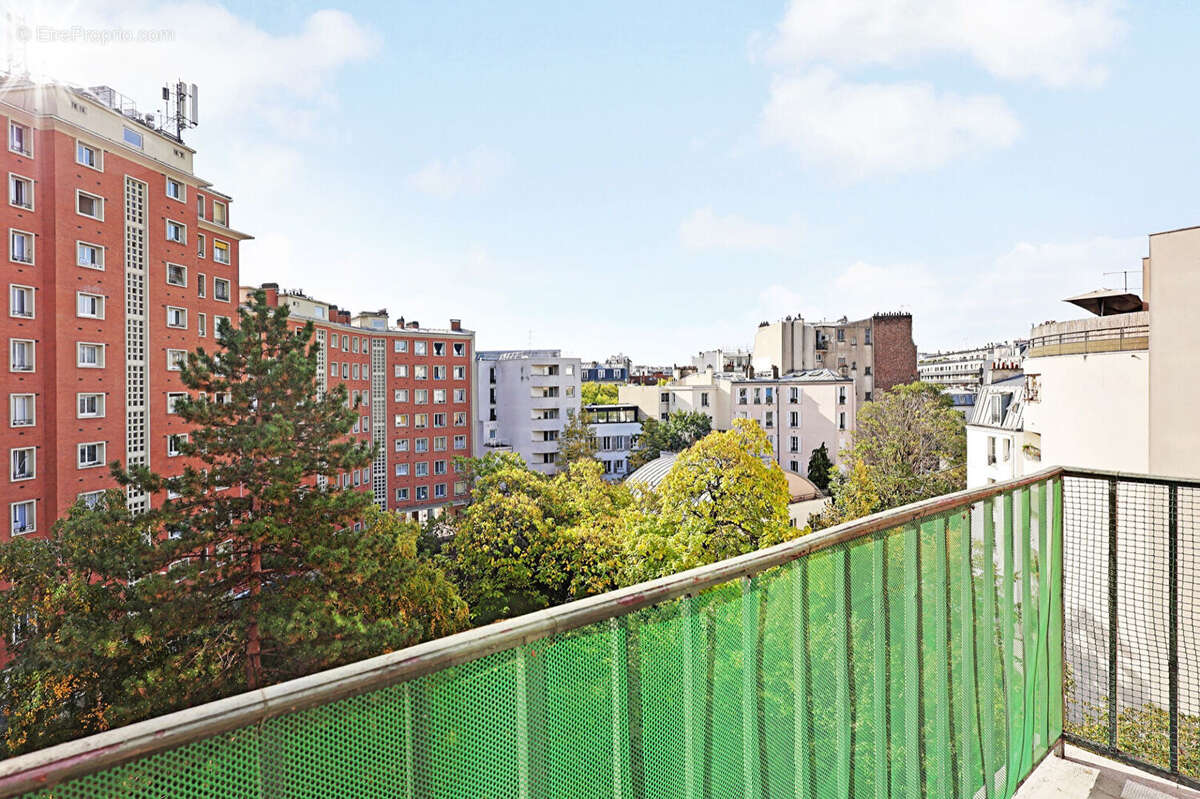 Appartement à PARIS-12E