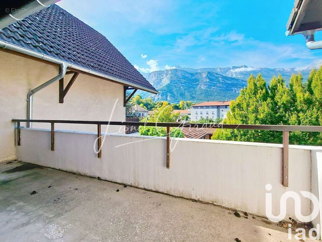 Photo 2 - Appartement à VARCES-ALLIERES-ET-RISSET