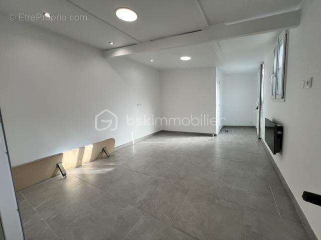 Magnifique longère-briarde en L, offrant 153m2 de charme/volume et robustesse + terrasse privative = vrai coup de coeur  !!! - photo 10