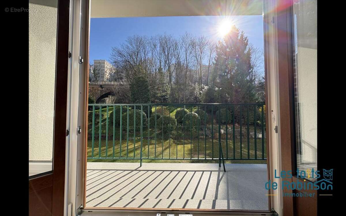 Appartement à ISSY-LES-MOULINEAUX