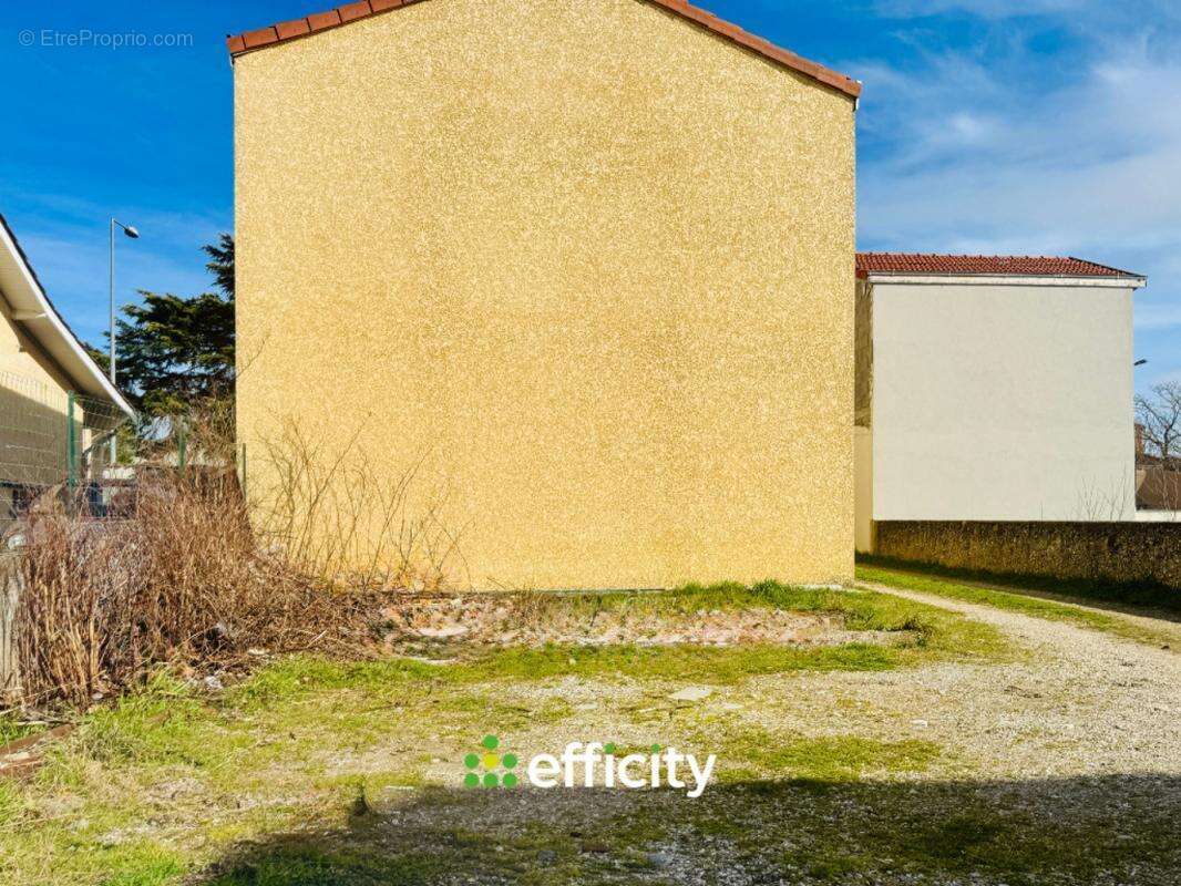 Appartement à CHASSE-SUR-RHONE