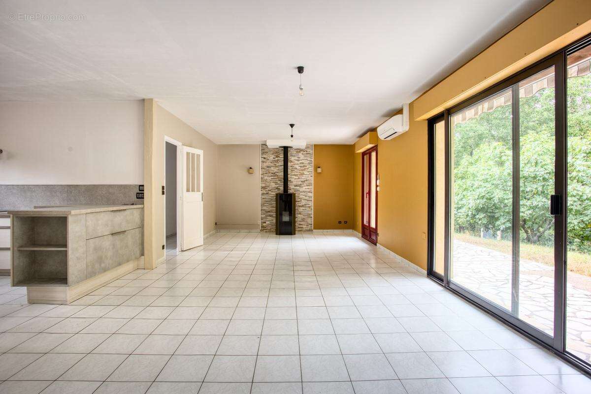 Maison 120 m² à Brantome  - photo 3