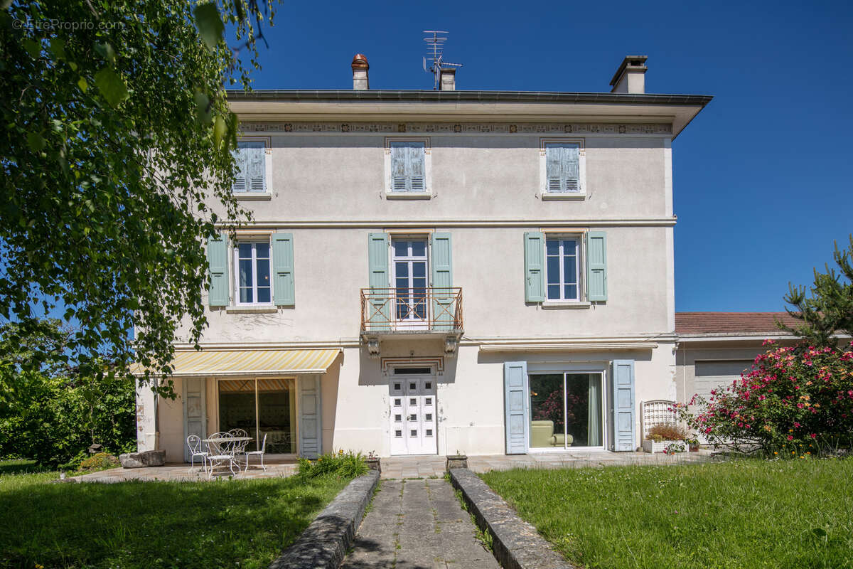 Maison à SAINT-ROMANS