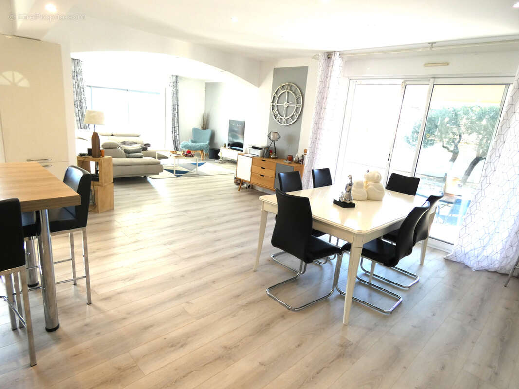 Maison à BOISSET-ET-GAUJAC