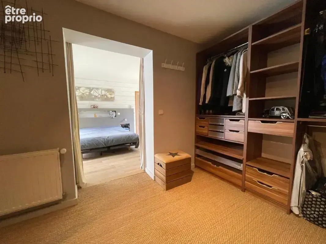 Belle propriété de 185m2 avec une piscine et des dépendances - photo 11