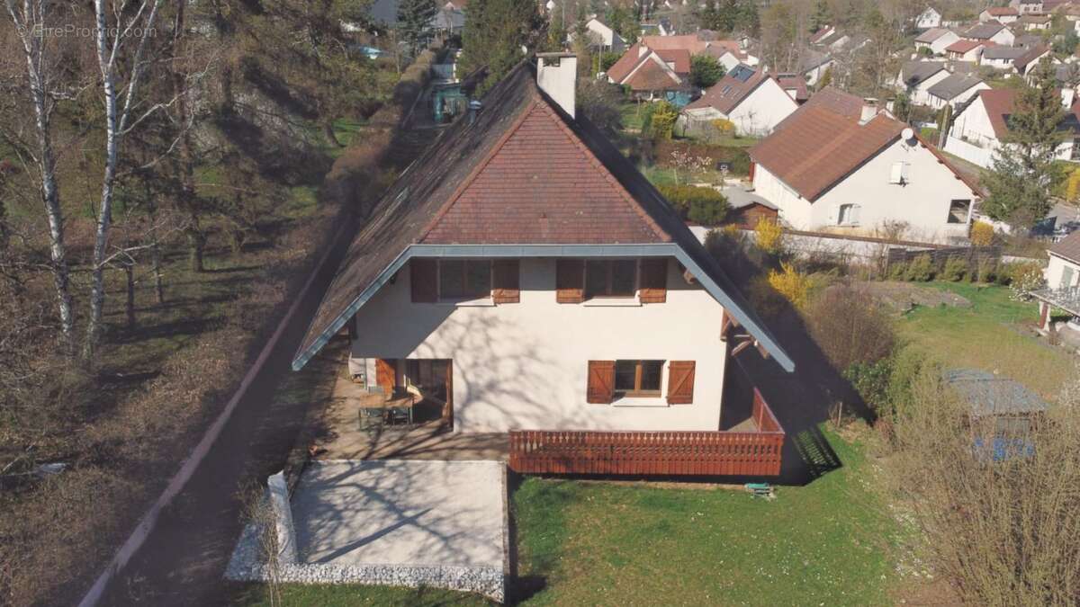 Maison à VELARS-SUR-OUCHE