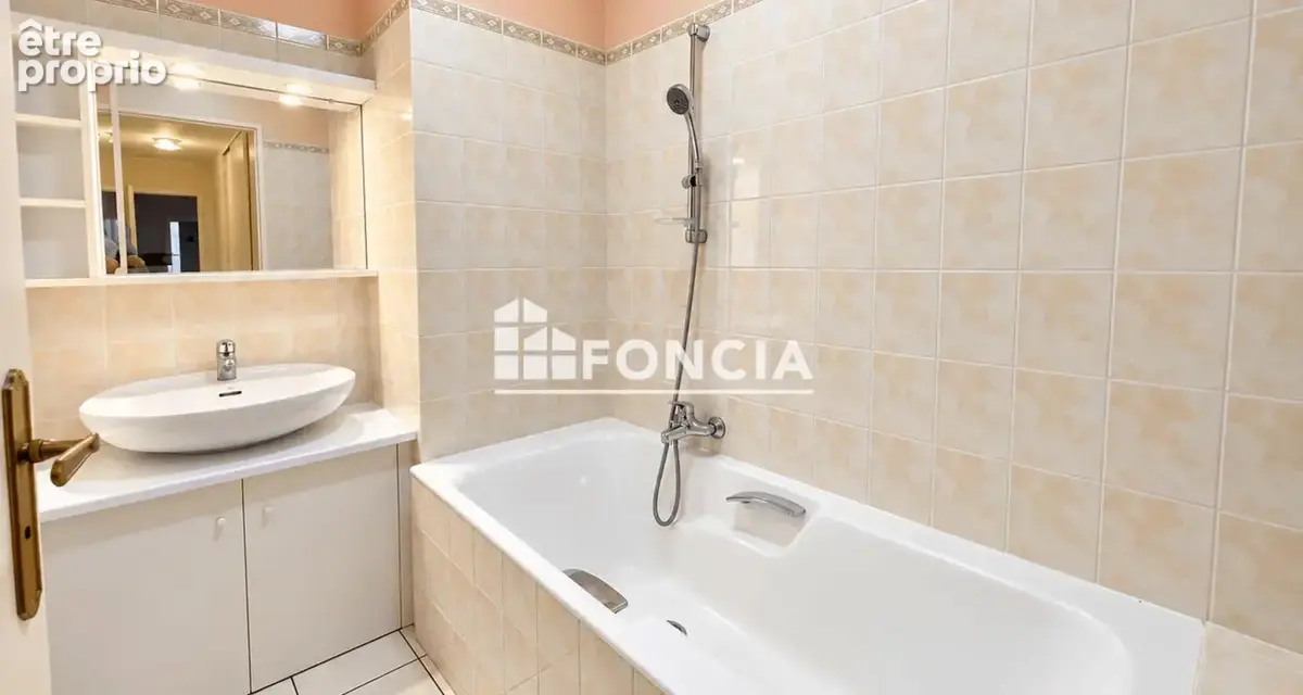 Nantes – procé  spacieux appartement de 108 m² avec garage double – résidence de standing - photo 3