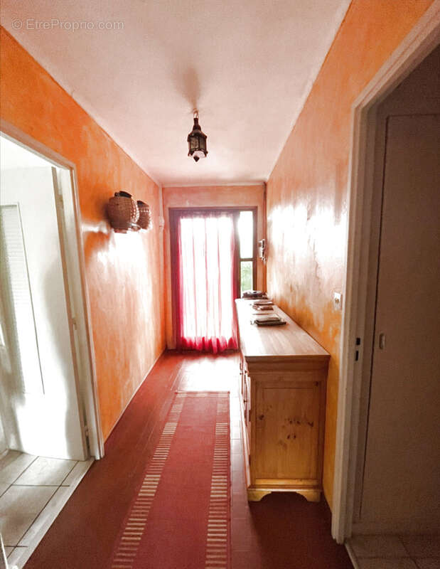 Maison à LESCURE-D'ALBIGEOIS