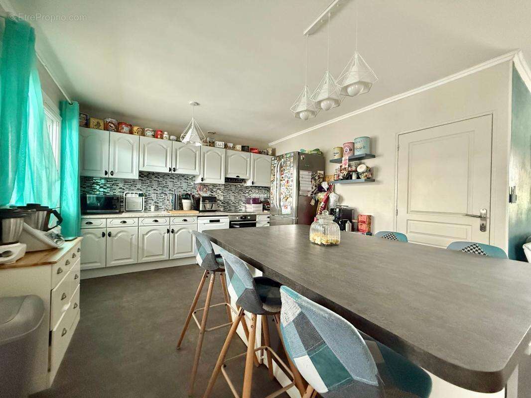 Maison à CHEVIGNY-SAINT-SAUVEUR