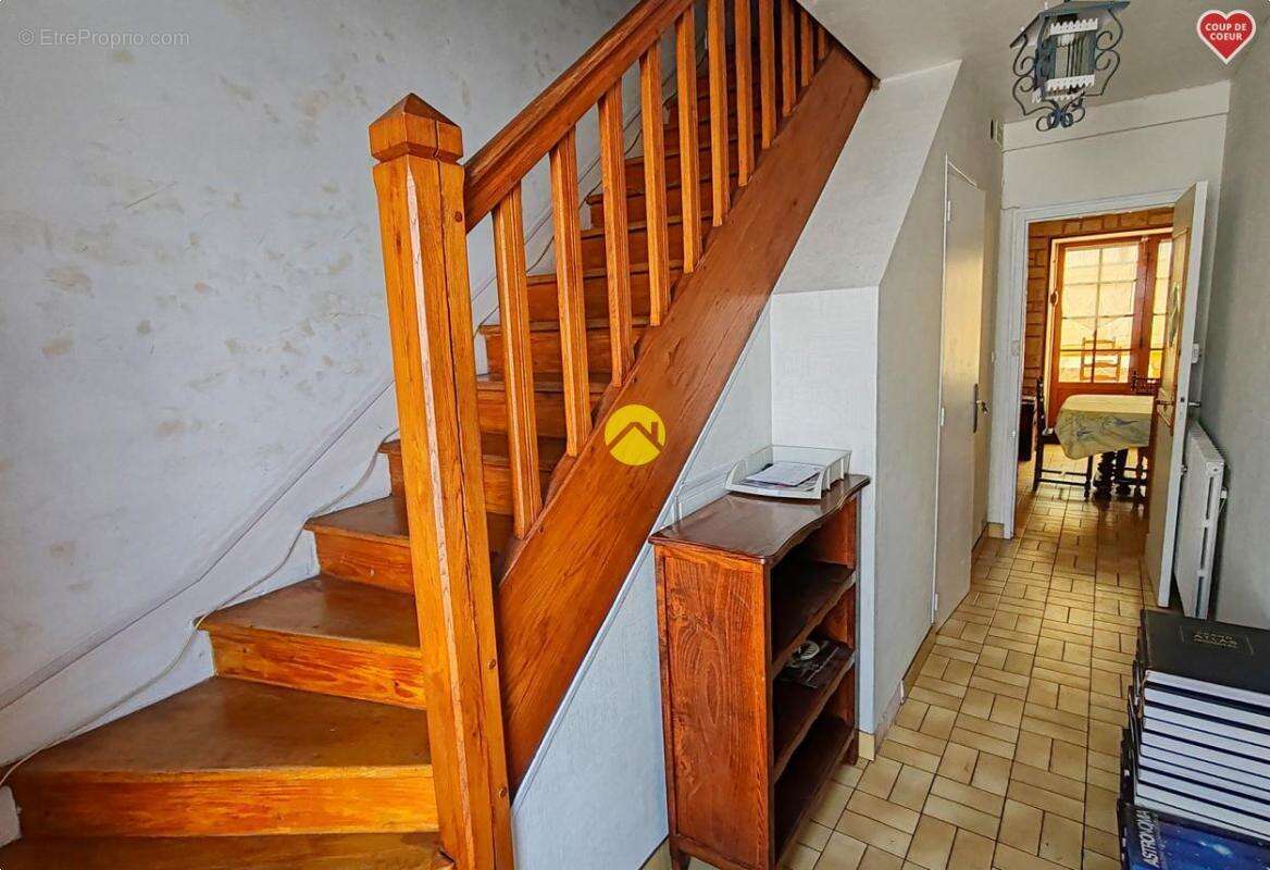Maison à AUBIGNY-SUR-NERE
