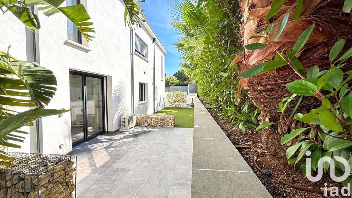 Photo 7 - Maison à FREJUS