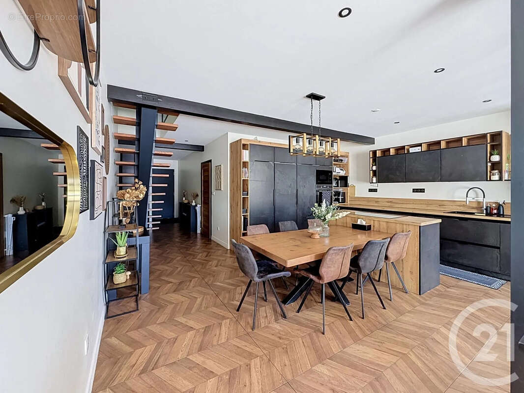 Maison 126 m² à Dijon  - photo 2