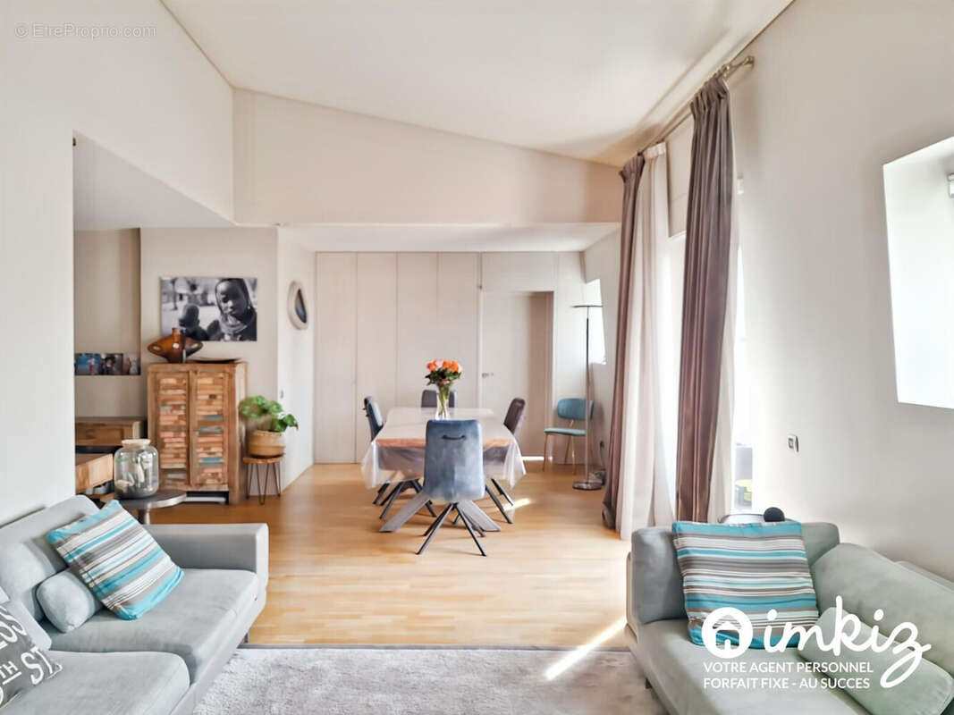 Appartement à LES LILAS