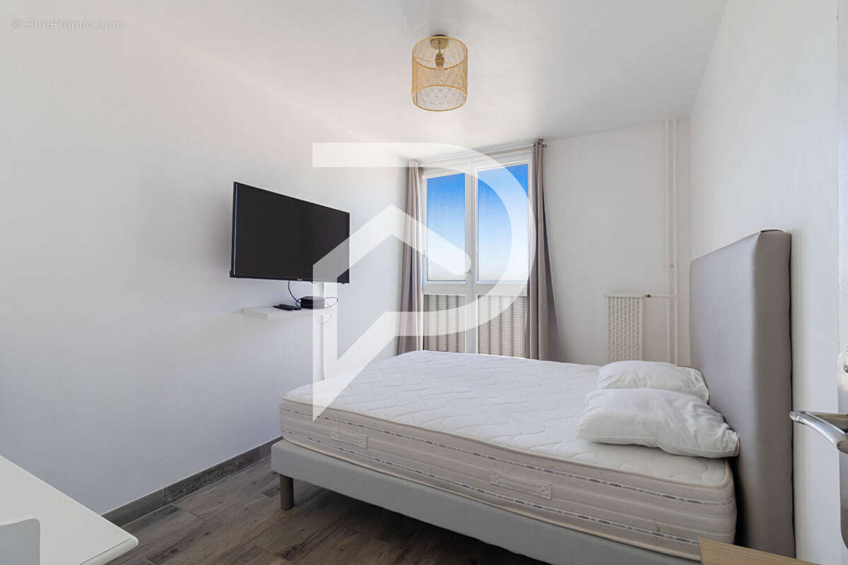 Appartement à MARSEILLE-14E