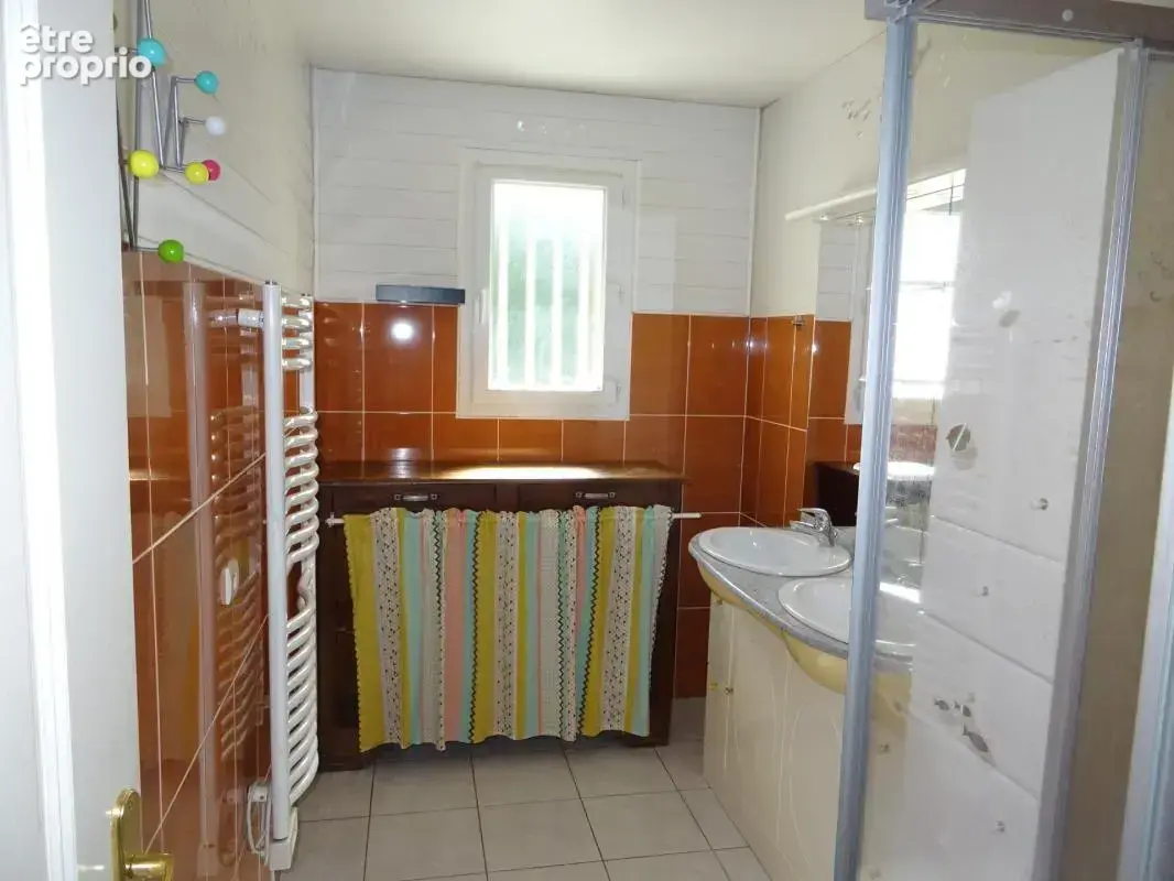 Secteur ambazac vaste et belle maison de 122 m² sur sous-sol semi enterre 4 chambres sur un terrain de 2900 m² - photo 17