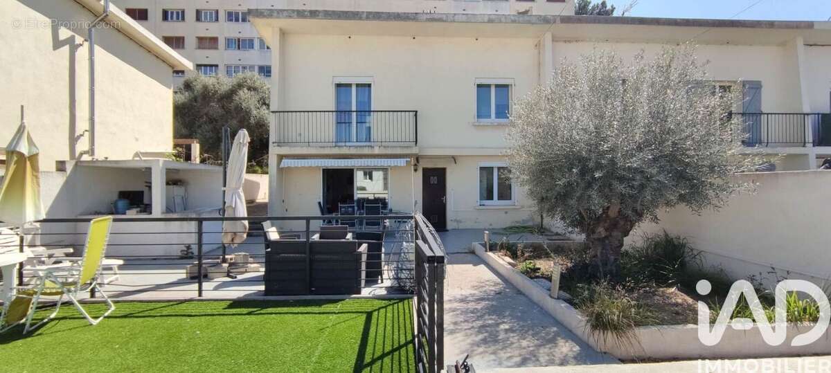 Photo 8 - Maison à MARSEILLE-13E