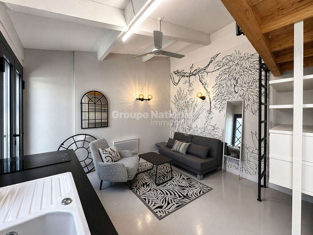 Villa contemporaine de 168 m²  3 chambres  60 m² d'espace de viePrestations haut de gamme  Piscine - photo 14