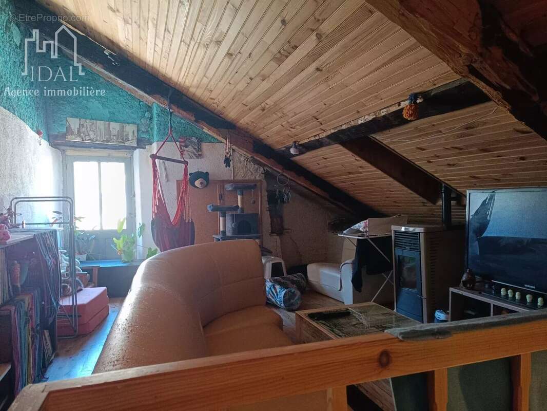 Appartement à MARVEJOLS