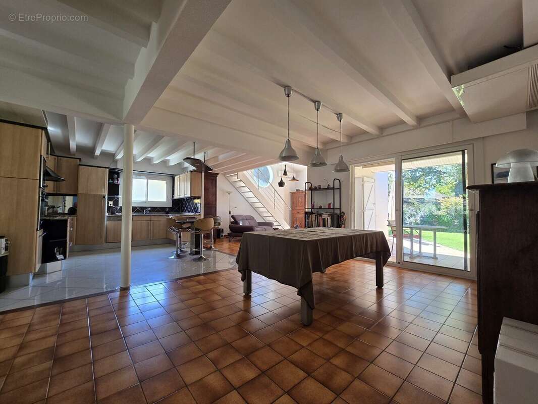 Maison à MOLIETS-ET-MAA