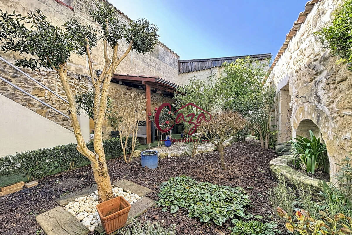 Appartement à LANGOIRAN