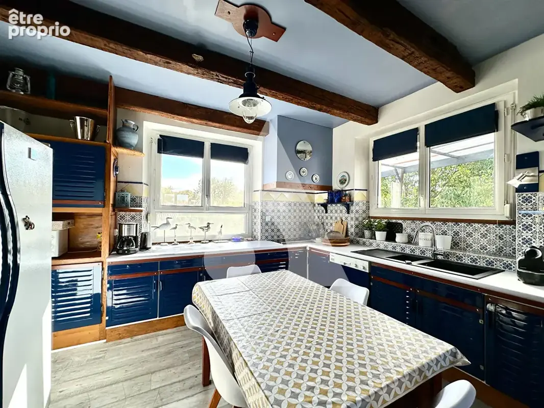 Maison Bretenoux 192m² avec appartement, 8 pièces, 4 chambres, piscine. - photo 8