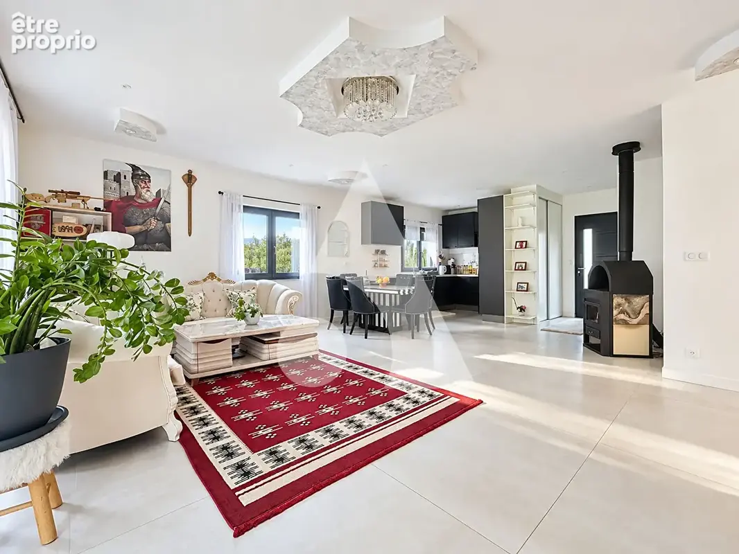 Gap Chauvet : plain-pied récent de 110 m² sur 879 m² - photo 5