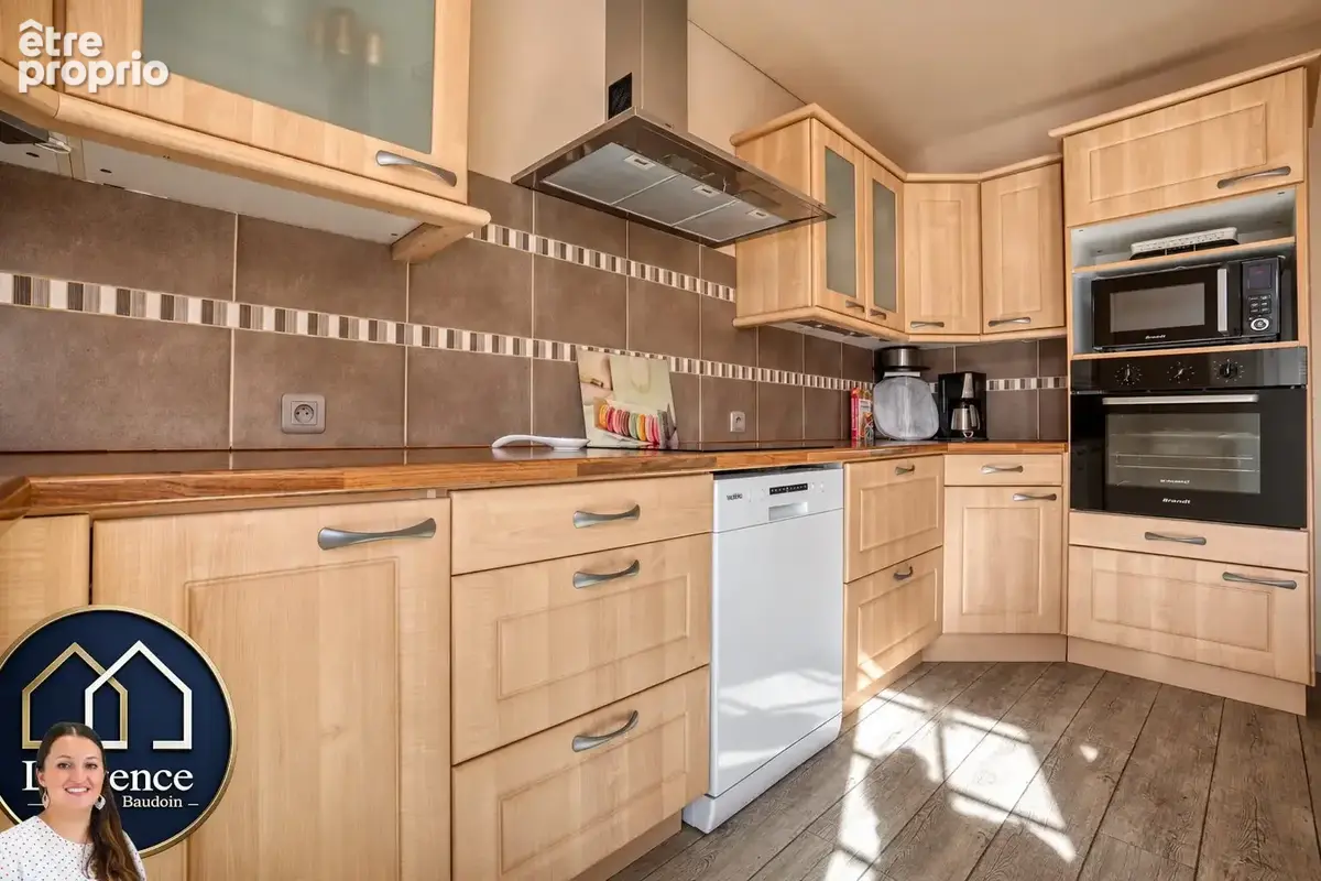 Maison 7 pièces 164 m² à vendre à Tremblay-Les-Villages (28170) - photo 5