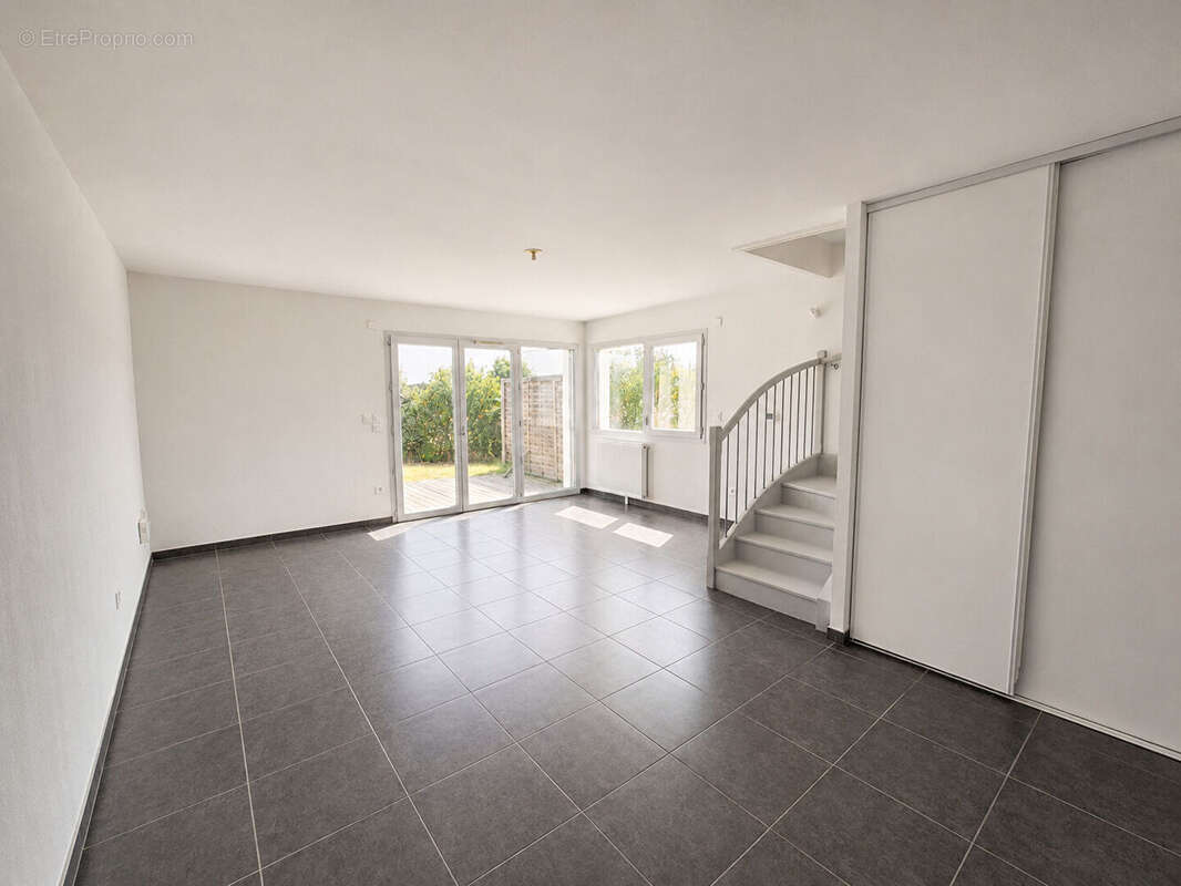 Villa Plaisance-du-Touch 4 pièce(s) 103.12m2 - photo 2