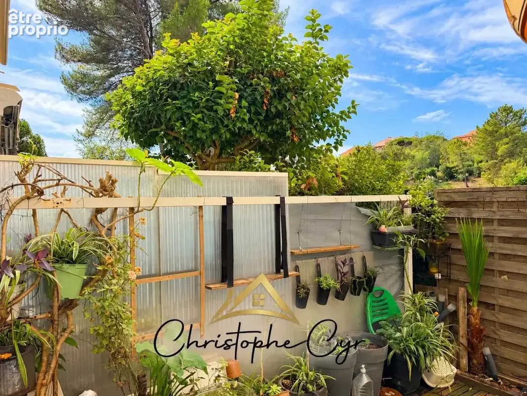 Appartement avec terrasses – résidence avec piscine et tennis – à 10 minutes à pied de la mer - photo 1