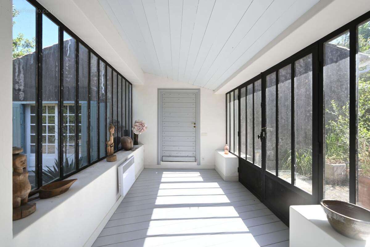 Maison à LES PORTES-EN-RE