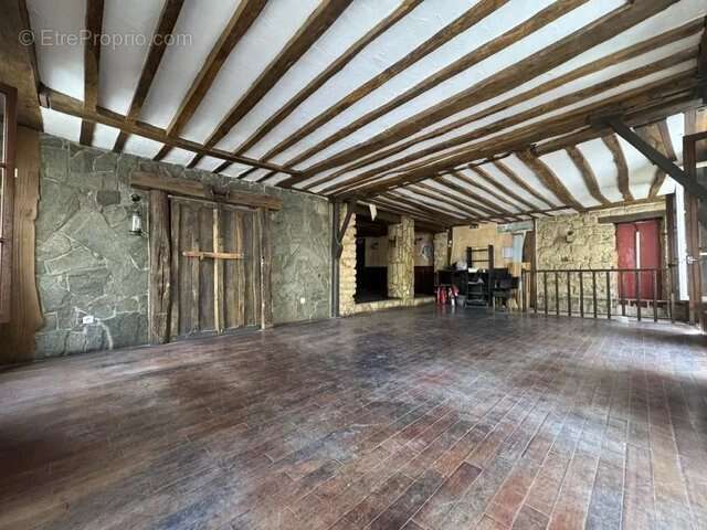Appartement à PARIS-10E