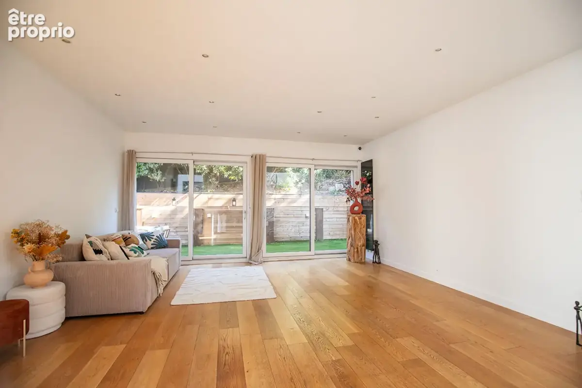 MAISON D'ARCHITECTE - Clamart 8 pièce(s) 172.02 m2 - photo 2