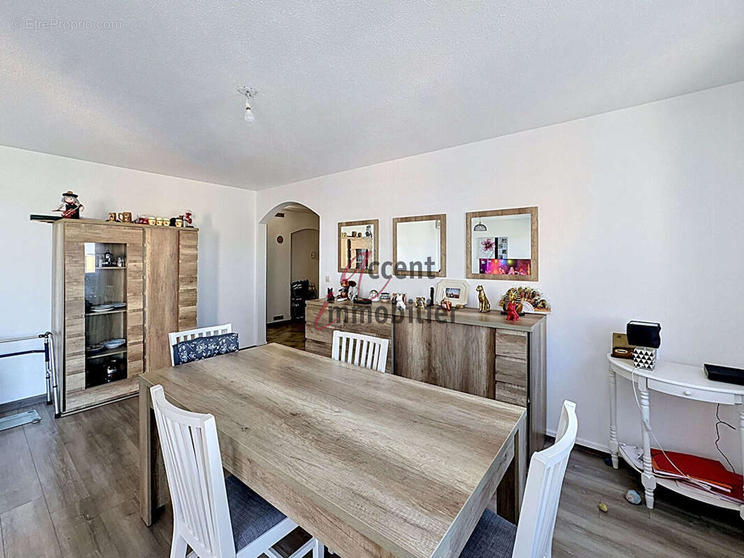 Appartement à SALON-DE-PROVENCE
