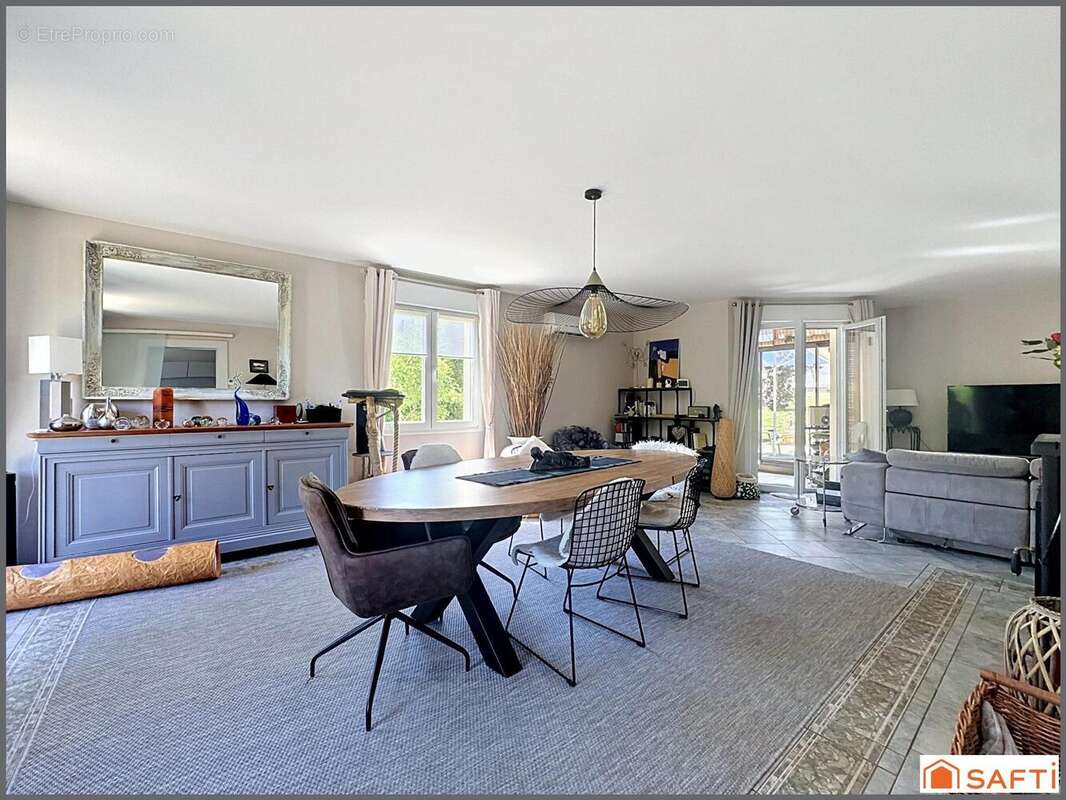 Photo 2 - Maison à BAYONVILLE-SUR-MAD