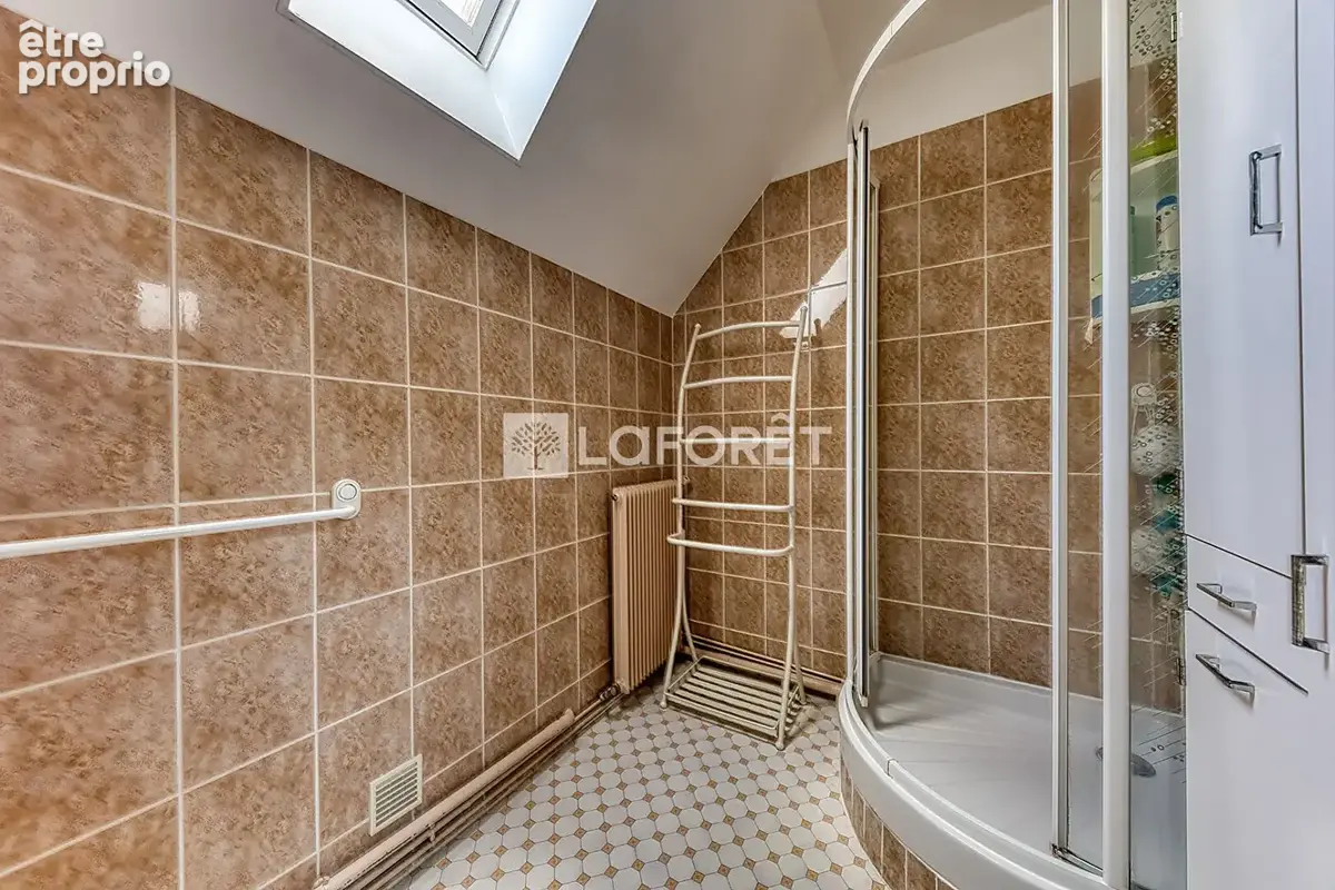 Maison Pontault Combault 6 pièce(s) 120m2 - photo 10