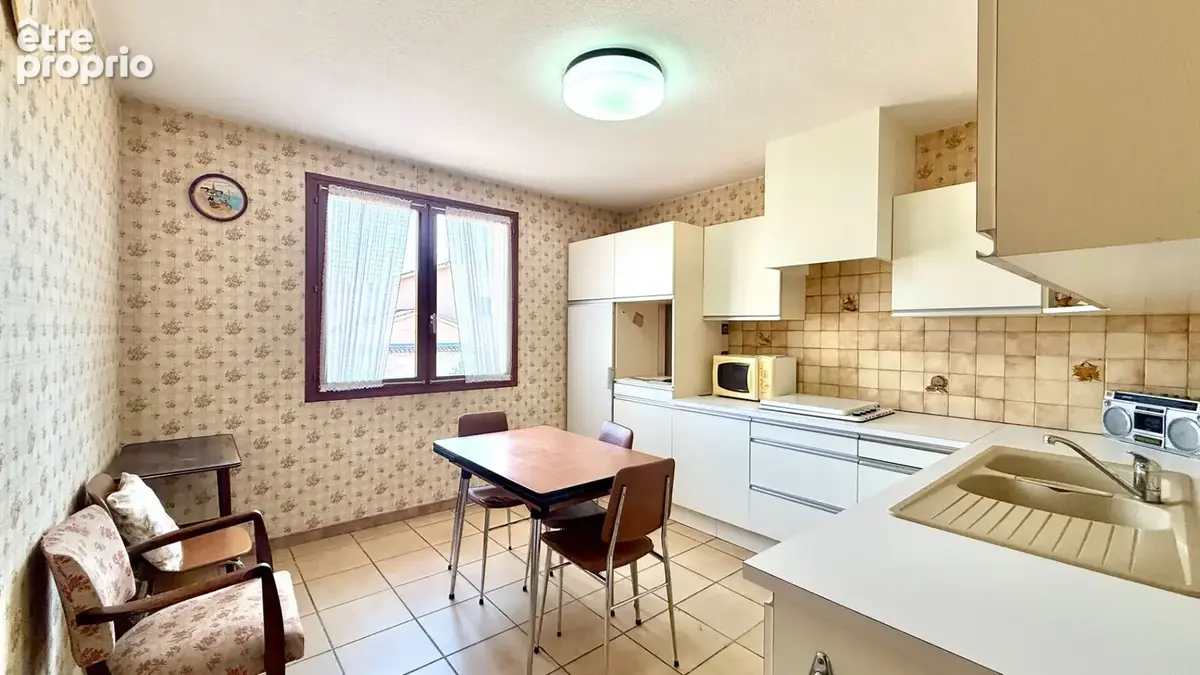 Maison T4 de 92 m² avec sous-sol complet  Proche centre de Craponne - photo 5