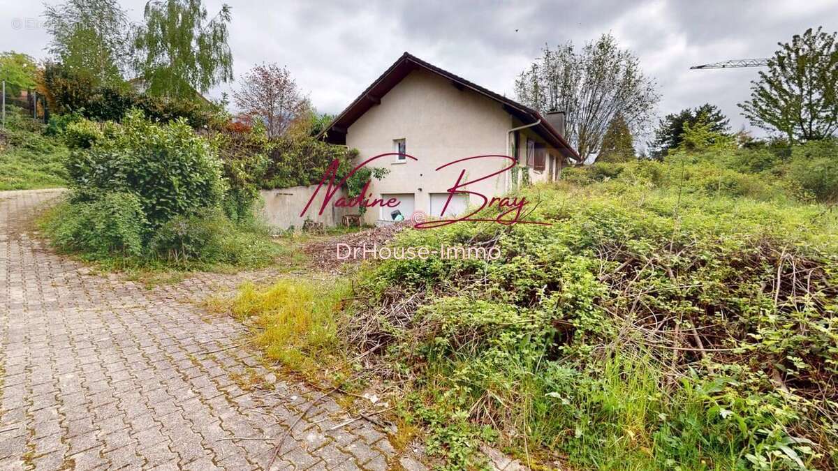 Maison à GRESY-SUR-AIX