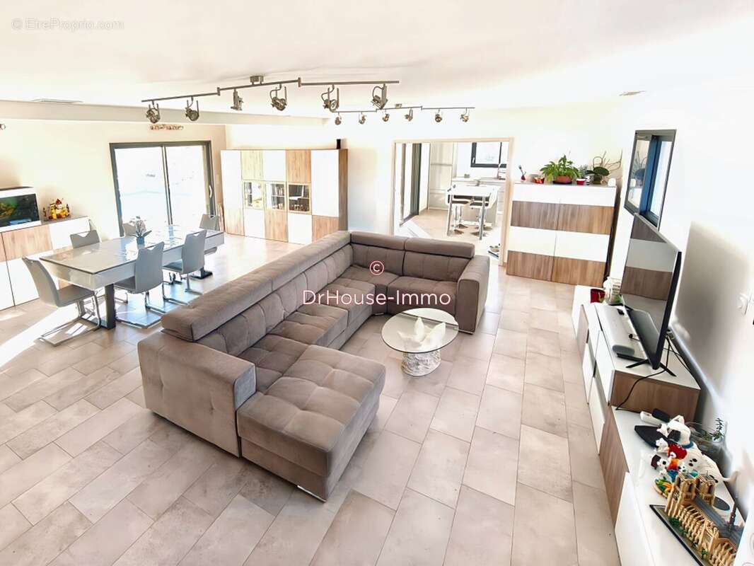 Maison 200 m² à Trelissac  - photo 16
