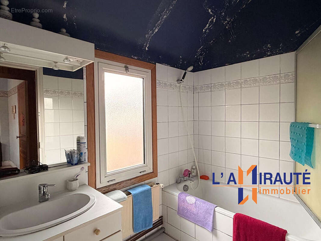 Maison à MAISONS-LAFFITTE