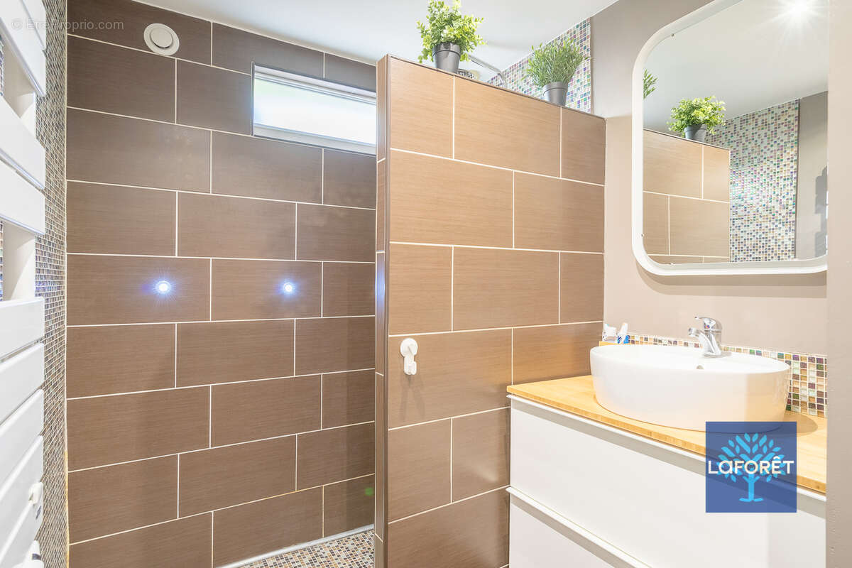 Maison à LES PAVILLONS-SOUS-BOIS