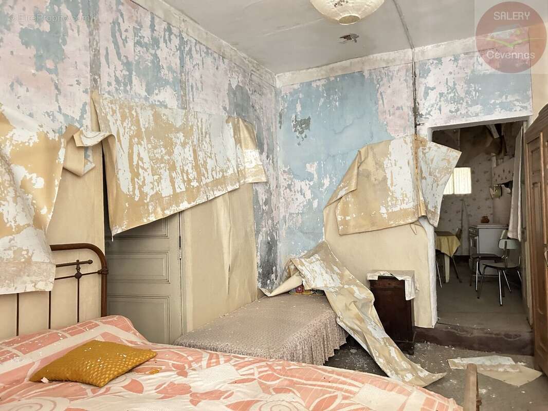 Maison à SAINT-ETIENNE-VALLEE-FRANCAISE