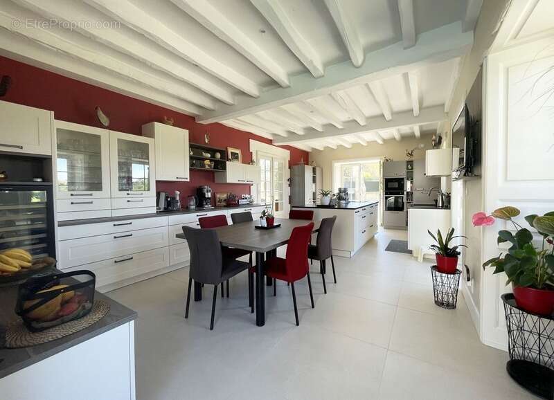Propriete à vendre 10 pièces proche de ANGOULEME (16) - photo 8