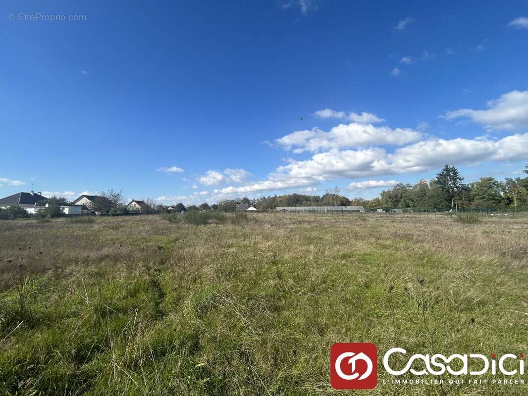 Terrain à DECIZE