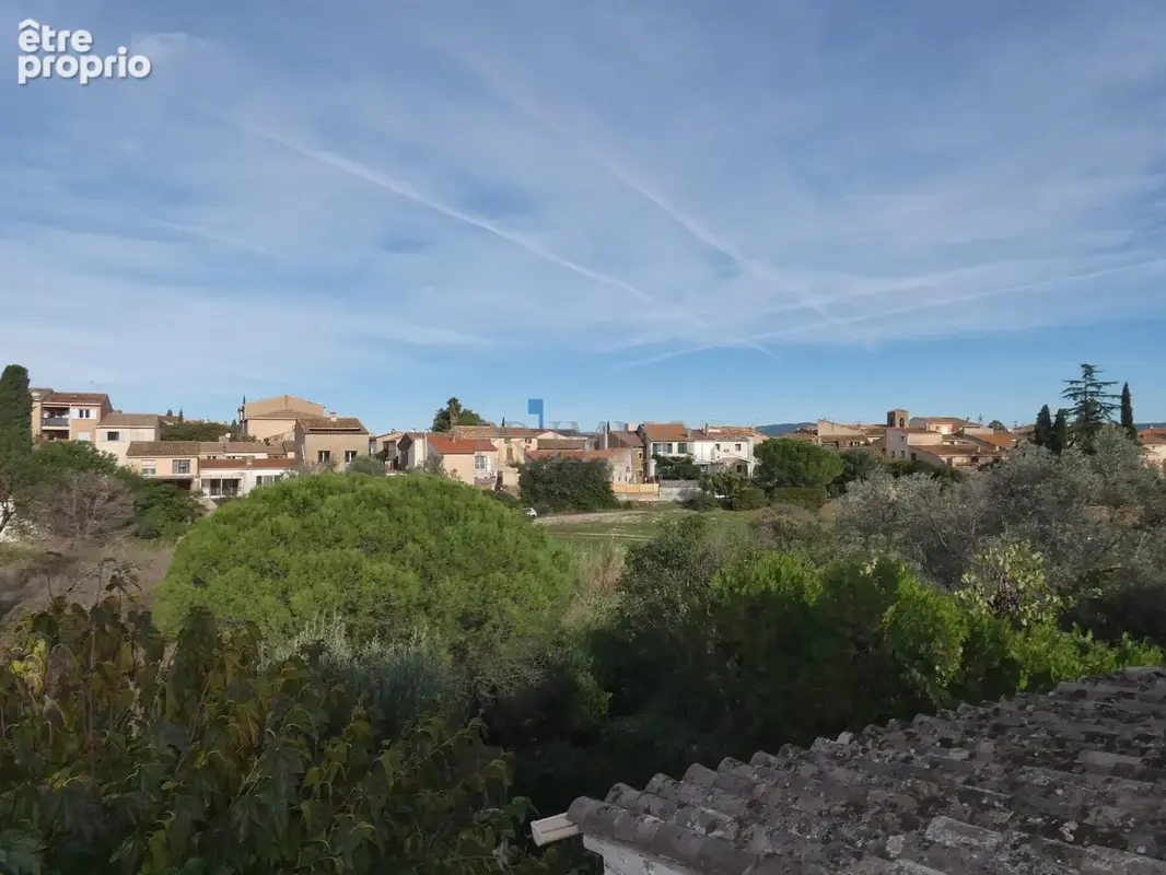 Maison sur 2 niveaux proche centre de roquebrune - photo 2