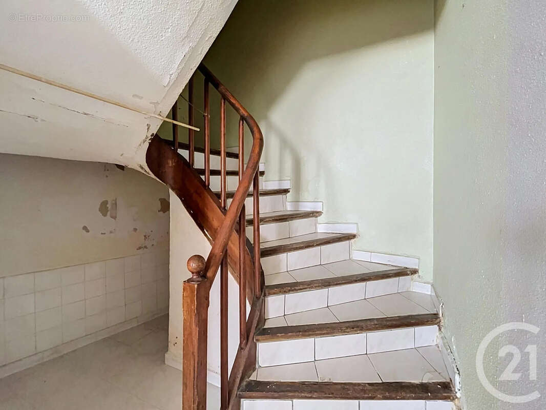 Maison 69 m² à Meze  - photo 4