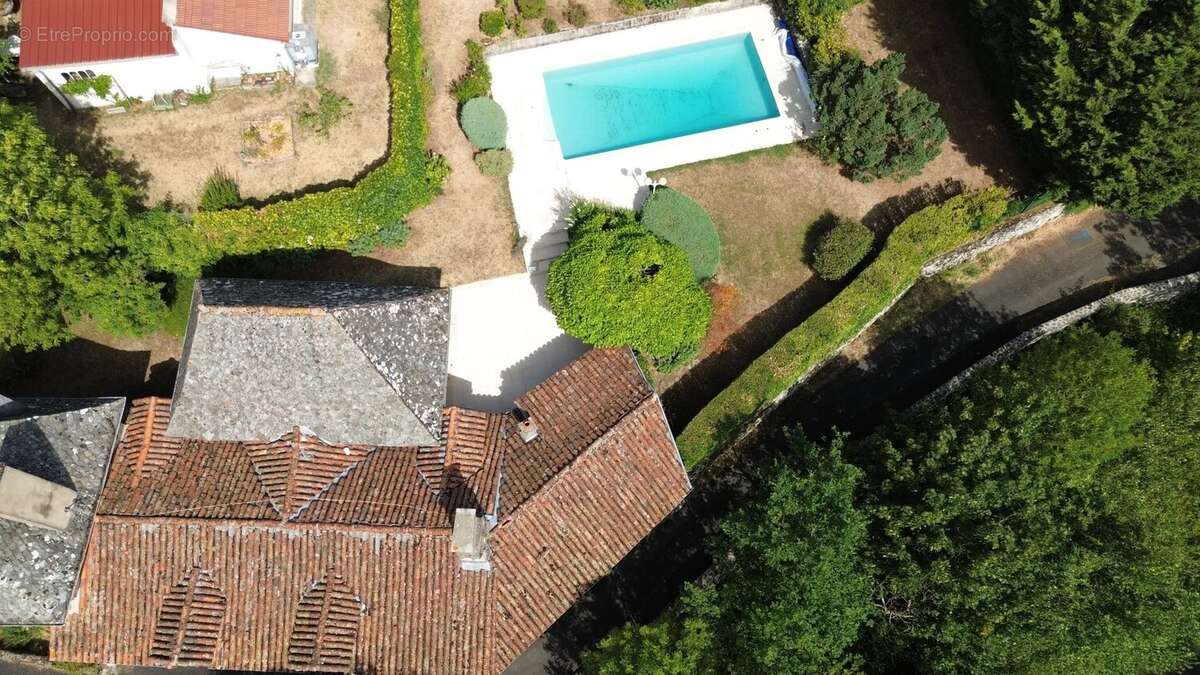 Maison à AURILLAC